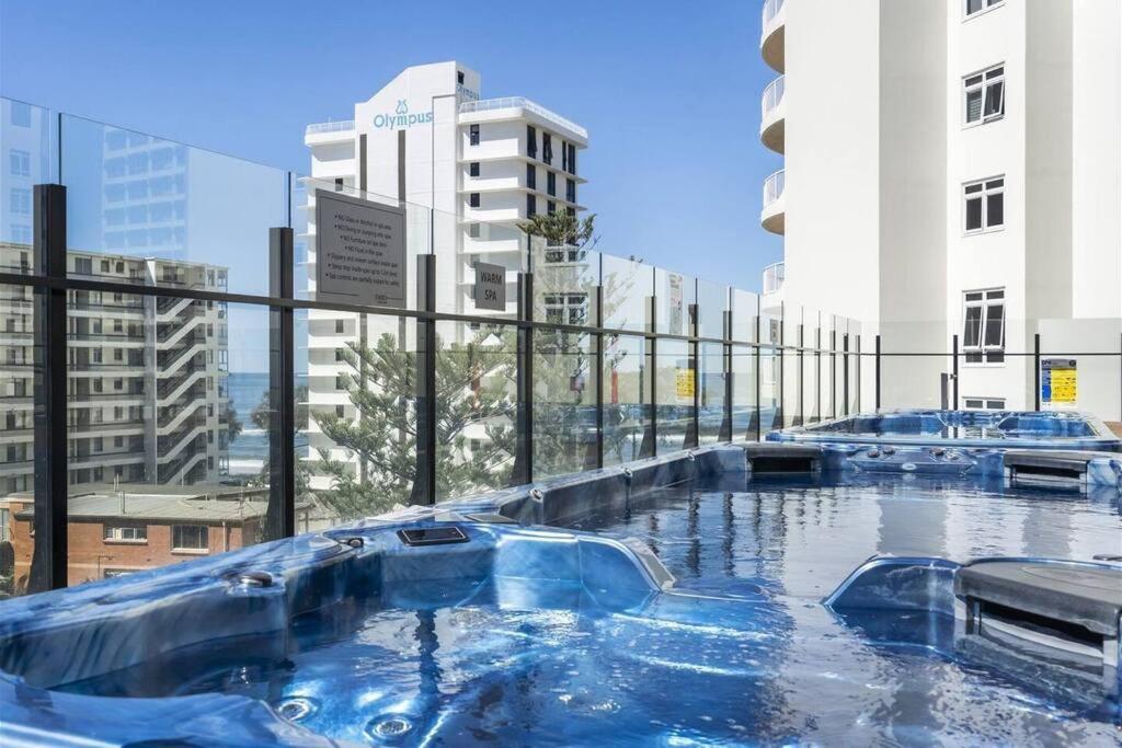 Close To Everything! Beautiful Hotel Studio'S, Sleeps 4 Gold Coast Ngoại thất bức ảnh