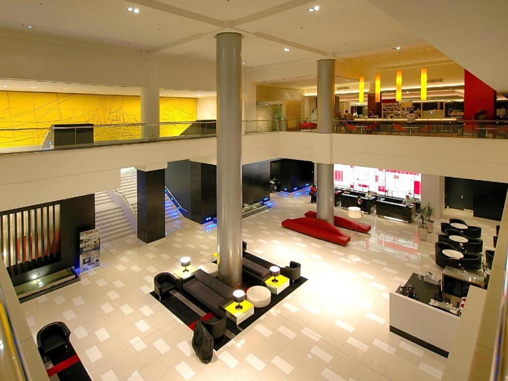 Close To Everything! Beautiful Hotel Studio'S, Sleeps 4 Gold Coast Ngoại thất bức ảnh